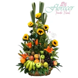 Arreglo Floral con Frutas y Girasoles 103