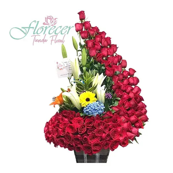 Arreglo Floral Tradicional en Cascada 114